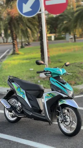 sederhanasaja🤩                                                  #miom3 #miom3modifikasi #miom3sulawesi🏁 #fyp #sulawesistyle #2phgank🚀 #capcut 
