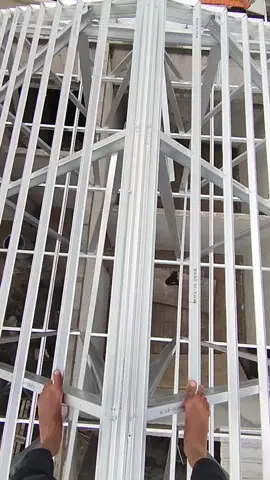 finis pemasangan rangka atap limas dua talang #bajaringan #galvalum #kulibajabali #rantaubali #fypシ 