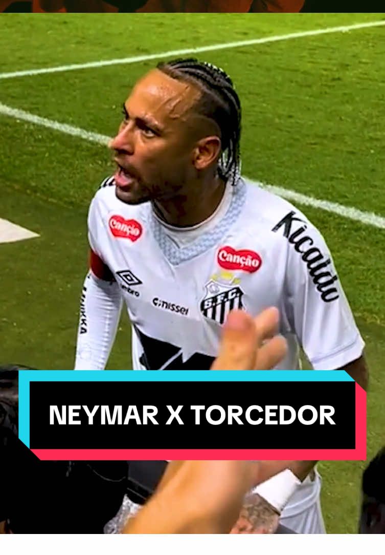 A treta de Neymar com o torcedor do Santos Dublado!  . . #dublagem #neymar #neymarjr #santos #brasileirão #brasileirao #tiktokesportes #santosfc #njr #creatorsearchinsights #gustavomachadog 