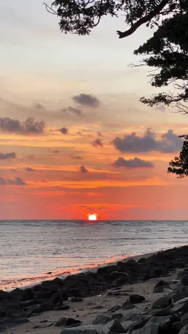 Tinggalkan ayat anda disini? #sunset #fyp 