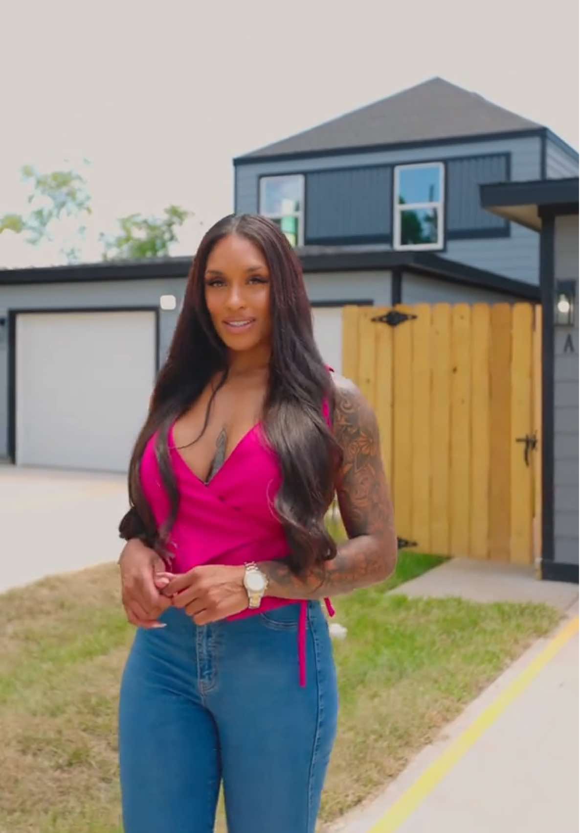 Just Listed: 4702 Baton Rouge Street 🏢✨ Investor ready and DSCR friendly! Starting in the low $400’s each  These two fully built duplexes offer the ideal opportunity for investors looking to scale their portfolio with cash-flowing properties. Each features two spacious units with 3 bedrooms and 2 bathrooms perfect for attracting reliable long-term tenants. ✅ DSCR loan approved no traditional income verification needed. ✅ Our preferred lender offers DSCR financing with a seamless closing process. 💰 Seller is also offering $10,000 toward buyer’s closing costs. Whether you’re growing your rental portfolio or looking for a hands off way to generate income, this is the kind of deal that doesn’t last long. Listing Agent: @thechristinrachelle Brokerage: @christinrachellegroup 📧 christinrachelle@gmail.com