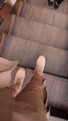 👩🏻‍✈️🇪🇬❤