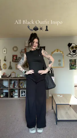 all black outfits have my heart forever 🕷️🖤📞 #allblackoutfit #allblackoutfitinspo #altfashion #fyp #girlswithtattoos #fitcheck #OOTD #grwm #grwmoutfit 