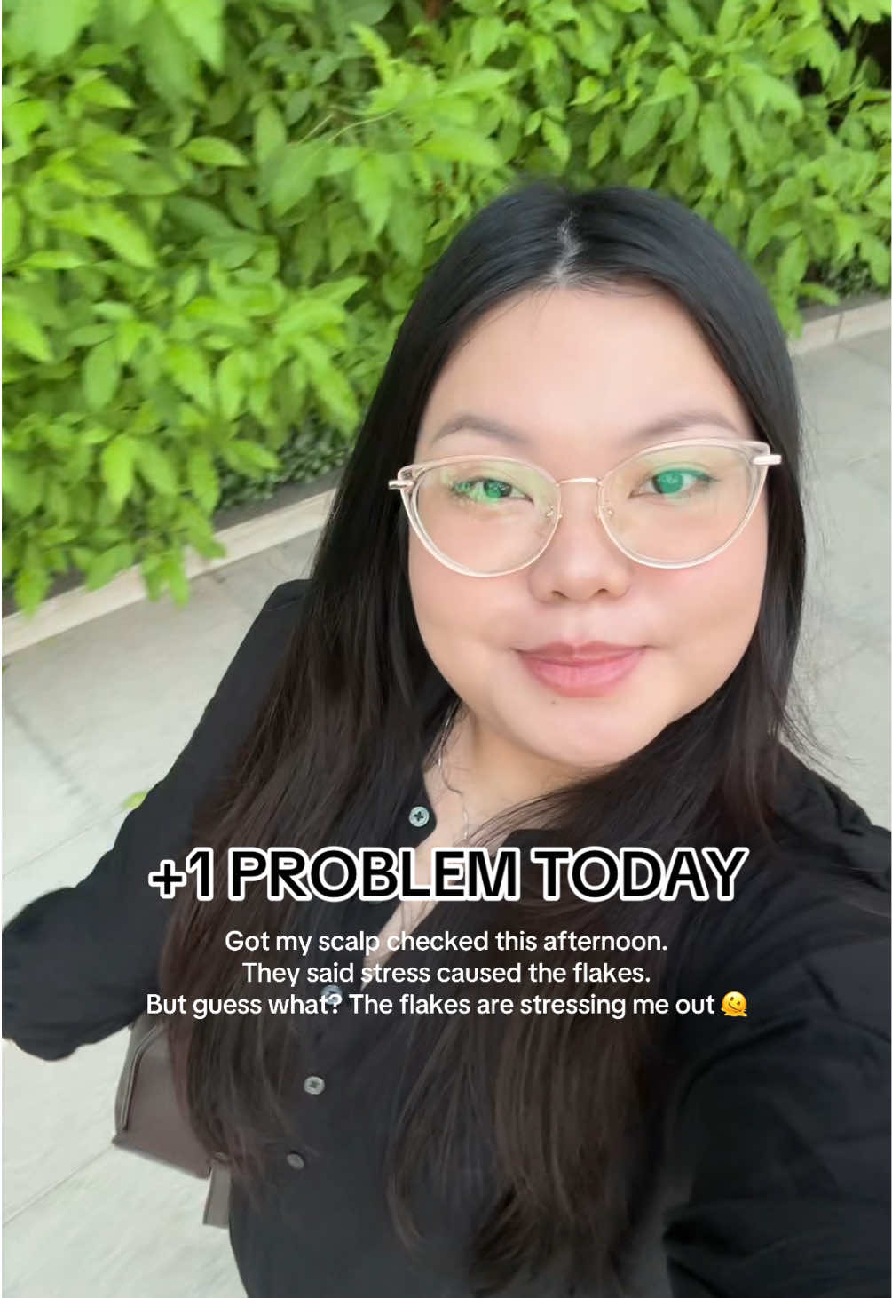 They said manage my stress 😭 babe, wut??? The flakes ARE the stress 🫠🫠 #dearmalie