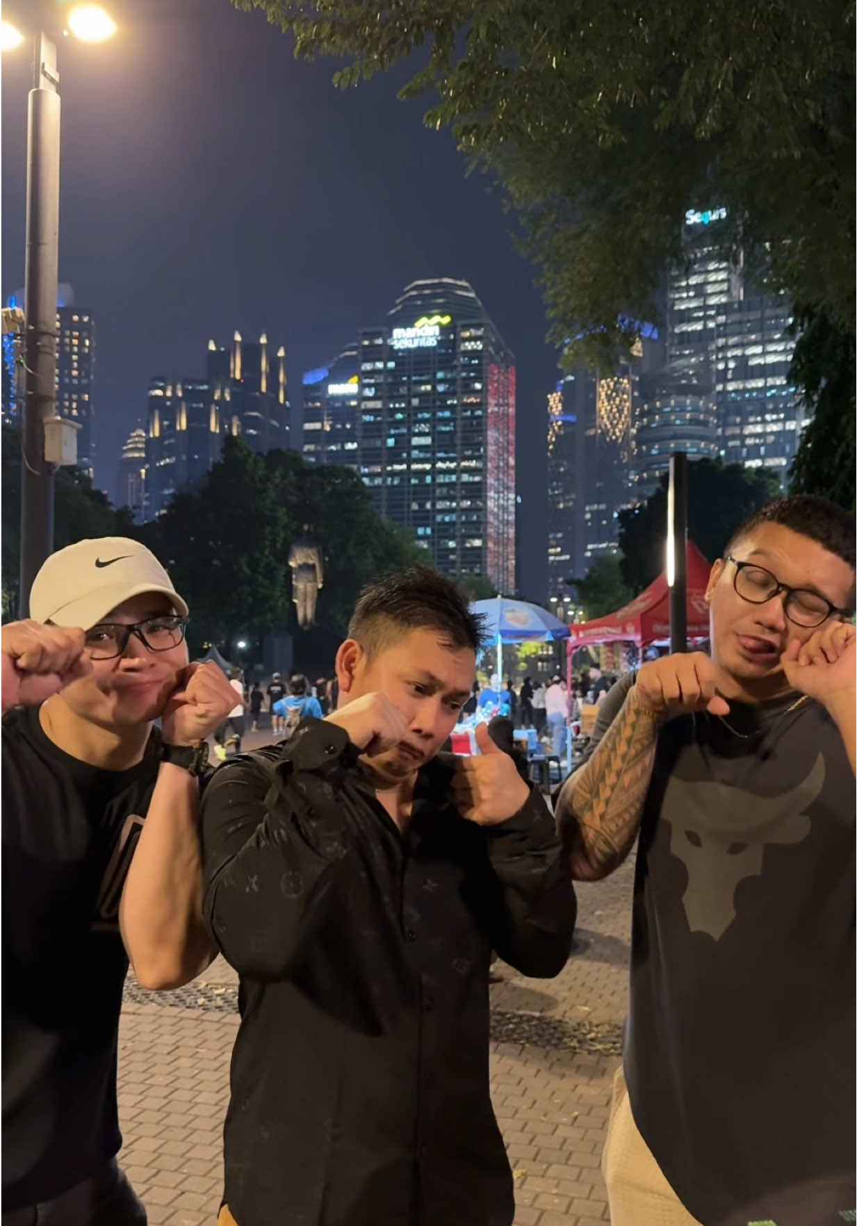 Lu jual owe bolong,kenalin clan koko dr glodokok aaaaa