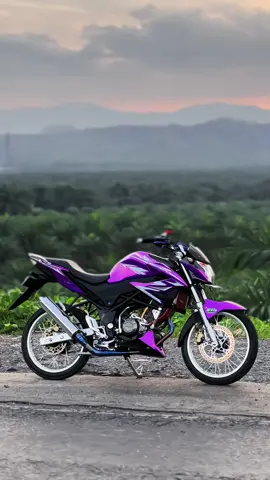 Emang style medan sepadat dan serapih itu ya bre😋🤩#cb150rjarijarimedan #cb150rjarijarinusantara #cb150rstylemedan #cb150rriau #selebizzasearch #fyp #fypシ 