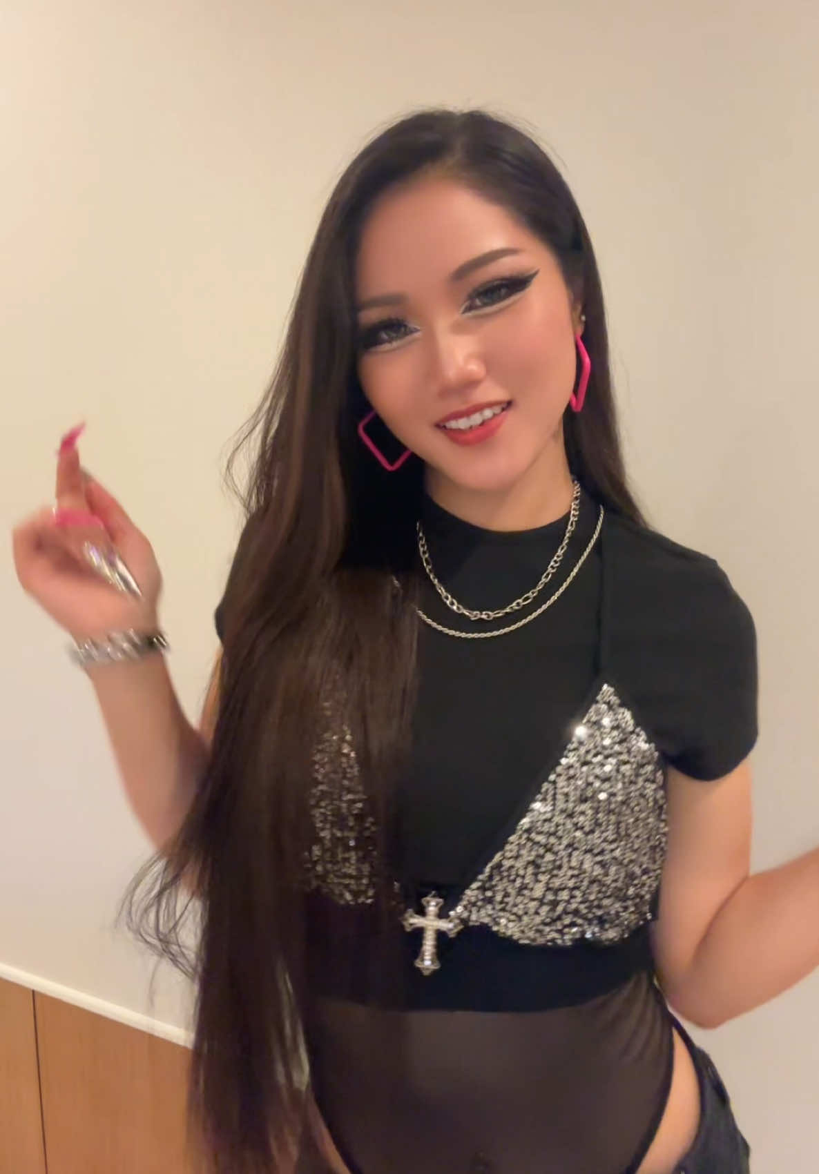 ギャルって働くとき働くし、やるときはやるねん^^#Gyaru #ギャル #ダンス #work 