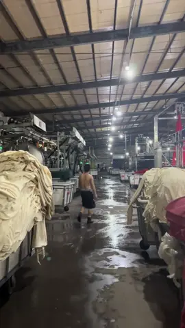 In order to reduce costs, a six-tube dyeing vat can dye 128 items at once.😆😆😆 #Garment #Cotton #Vải #Hanoi #Factory #Поставщики #Knitted #Composite #Ninghe #China 