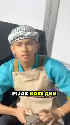 Momen tuan putri memperkenalkan Rajadin Putra Bahtera🤣🤣🌹 #foryou #jadenbahtera #jadenrania #rania #jttfamily #live #malaysia #indonesia #byoncombat #fyp #clips #fansraden #kunafa 