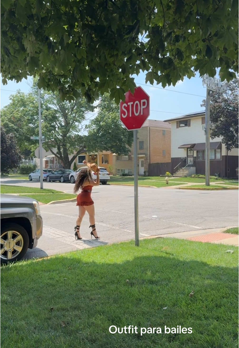 Mi outfit de 20 $ como se me ve 😎#uofits para bailes 