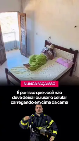 MUITO ATENÇÃO!! 🚨‼️ Especialistas alertam que o risco de incêndios causados por celulares carregando em superficies ar macias e quentes é real. O ideal é semprela cama-carregar o aparelho em locais firmes, arejados e longe de materiais que possam propagar fogo.  O uso de carregadores originais e a atenção ao tempo de carga também são recomendados para evitar acidentes. #bombeirocivil #bombeiros #bombeiro #seguran #bombeiromilitar #samu #socorrista 