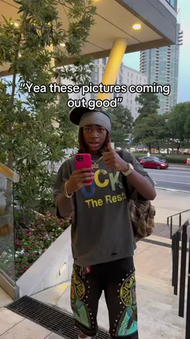 You got it right this time buddy #markina #takingpictures #miniphotoshoot #poseideas 