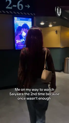 I had to see it again #saiyaara #bollywood #mohitsuri #ahaanpanday #aneetpadda  #saiyaaramovie 