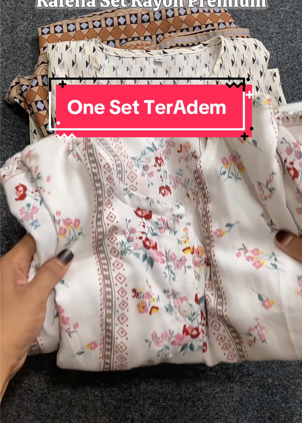 Rafella set rayon premium ngga ada lawan sih wajib checkout beb 🥰 #oneset #setelanwanita #onesetrayon #affiliate #affiliatemarketing 