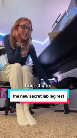 the secret lab leg rest dropped today!!! #pcsetup #lindseyszn #techbaddie #techgirl #techtok #secretlab #legrest @Secretlab 