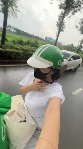 Cùng Ngọc của Phát khám phá bí quyết đằng sau ARIEL 10X Sức Mạnh Giặt Sạch 💚 Mua Ngay! #ARIEL #10XSucManhGiatSach #DanhBayVetBan #NuocGiatSieuSach