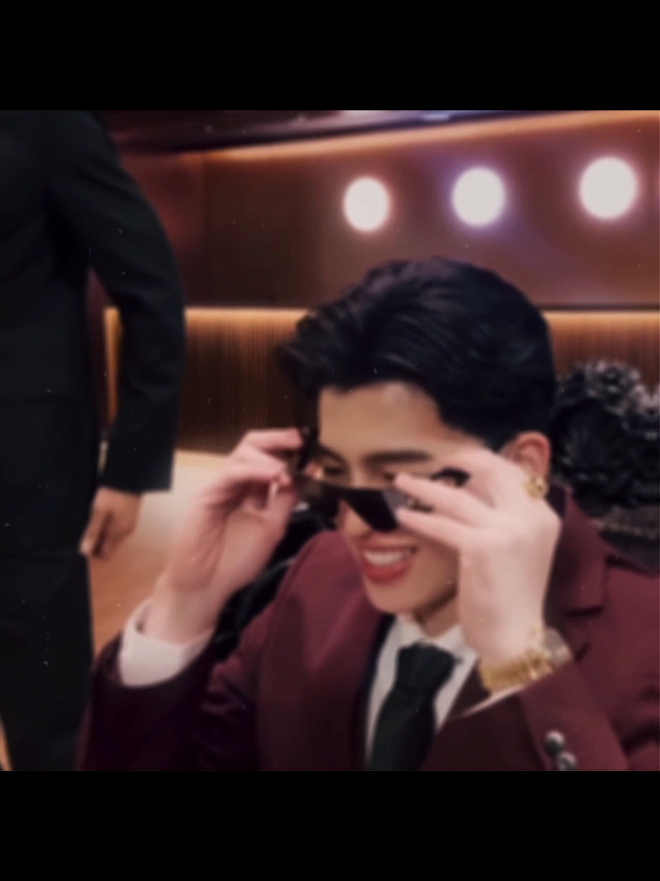 #THEE | I like to edit pond's character to russian music,cuz khun thee would totally check it out. #pondnaravit #ppnaravit #meandthee #meandtheeseries #viral #fyp #pp3wwn5f #POND 