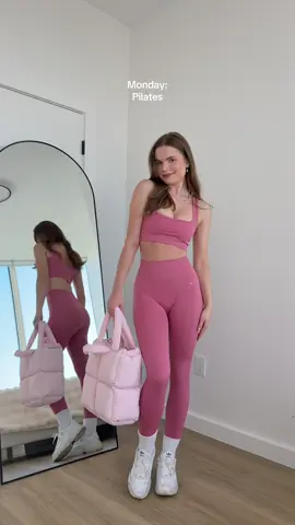 All outfits are from @Gymshark, use my code DORA 💗 #pilatesgirl #helthylifestyle #healthyliving #pilatesprincess #OOTD #outfitinspo 
