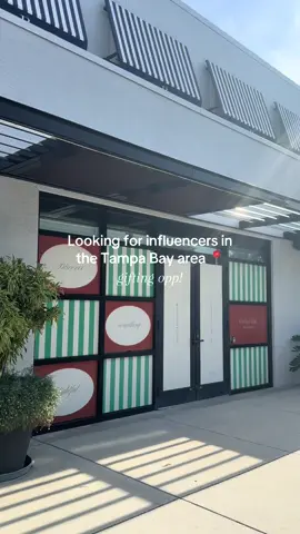 DM us 💫 #influencer #tampabay #hydepark #popupshop #gifting 