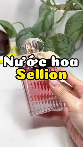 Thơm dịu, tiểu thư lắm nhen #nuochoa #nuochoanu #nuochoachinhhang #sellionperfume #perfume #thomtho #annieriviu 
