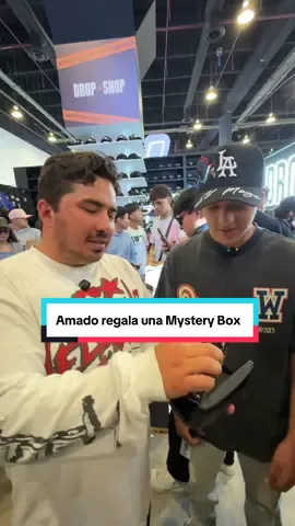 Amado regala una Mystery Box 🎁🤩 #dropshop #sneakers #paratii #foryour #fyp #mysterybox 