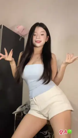 ai ru ta là chốn hồng trần🥹🥹🥹#hottiktok_xuhuong #hotvideo #xuhuong #nhachaymoingay #thinhhanh #nhacremix #gaixinh #nhaytiktok #dance  @Quỳnh Anh🍀  @Quỳnh Anh🍀  @Quỳnh Anh🍀 