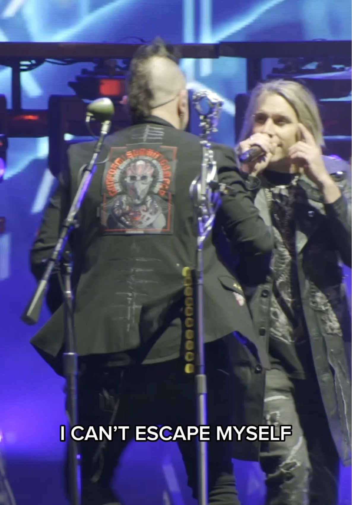 I can’t escape myself…. #threedaysgrace #animalihavebecome  #newmusicfriday #throwback #fyp 