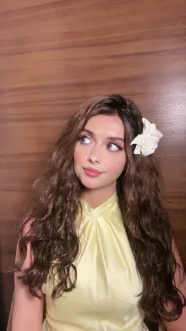 مهما كنت كريمه في أشياء ما اقدر استغني عنها 😉 #ليان_الشهري #Summer #foryoupage #nyxcosmetics #partneredwithnyx #highlighter #makeup #lipcombo a d