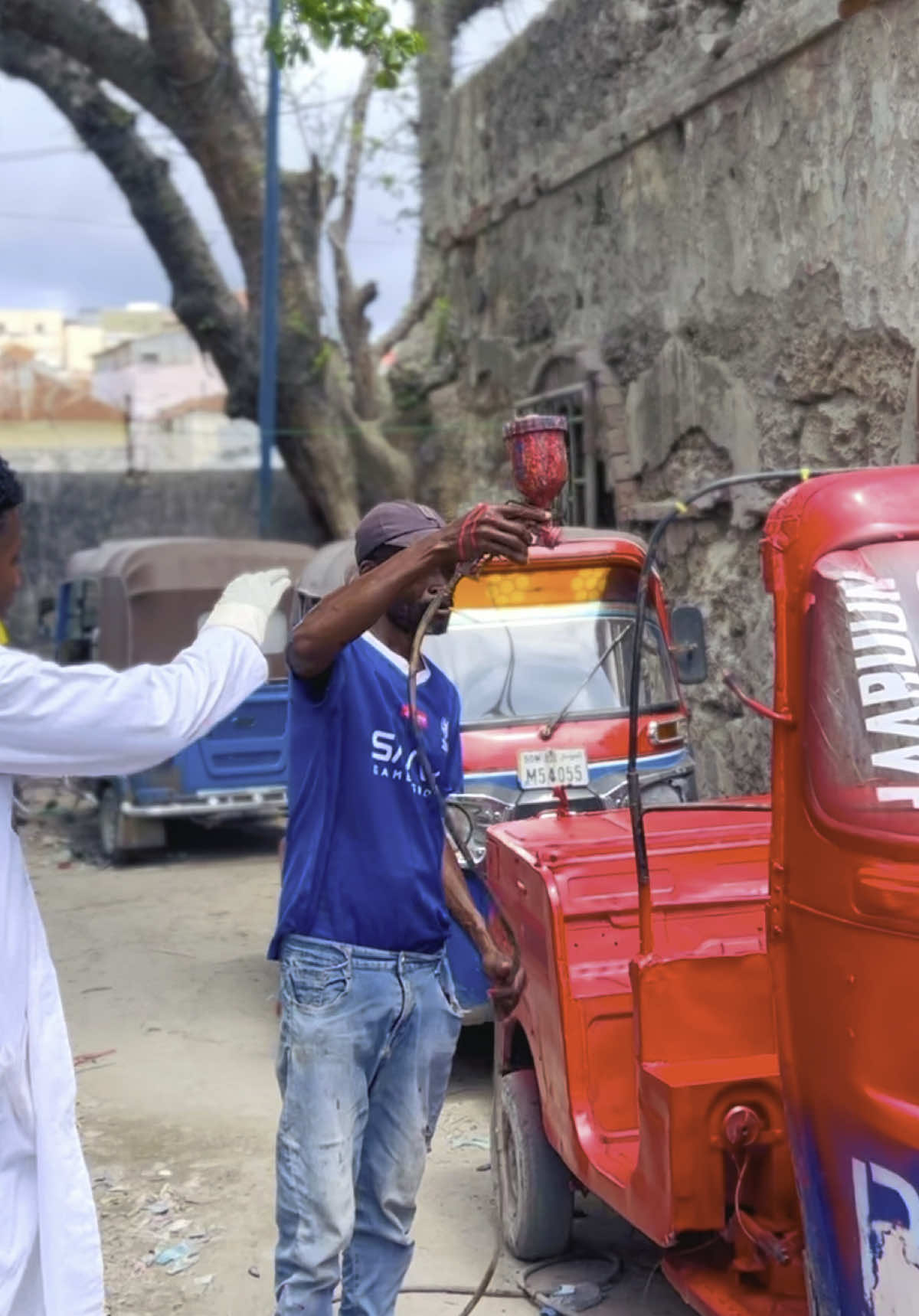 Raiiz prank public Somalia Muqdisho 🤭😂😂🇸🇴 #kenyantiktok #somalitiktok #raiiz13 #prank 