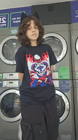 eu tenho q arrumar um emprego