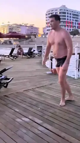 sourire 🤣 souriante soyez prêts pour rigoler comme un fou 😂🤣🤣 ABONNE-TOI SEULEMENT 