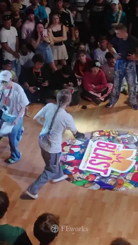 bgirl Nika #powermove #bboying #redbull #stance #training #freeze #RedBullDanceYourStyle #hiphop #respect #bgirl #redbulldance #bboy 