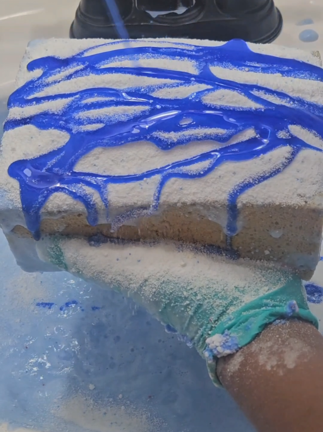 Happy Thursday 🩵💙  this video has been sitting in my drafts cause I didn't really like it! But it's time to release this Ho! 🤣 I luv y'all and I pray that everyone is having a great day 💖 #amsrsounds #dishsoap #ajax #foryou #fyp #CleanTok #CapCut 