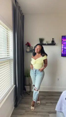 POV: You’re dressed, glowing, and now stuck in the eternal debate… flats for comfort or heels for the moment? Which one are you picking? Hashtags: #OOTD #FlatsOrHeels #OutfitDebate #FashionDilemma #StyleDiaries