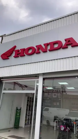 Ya saben dónde está lo chulo 🤑#honda #hondamotos #navi2025 #motos #Honda #iztapalapa🇲🇽💯🕶️ #iztapalapa 