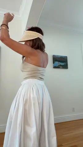 OOTD as a 55 year old #outfitideas #stylingtips #OOTD #fashionhacks #tighttops  #creatorsearchinsights  @Therealpazminoonfire 