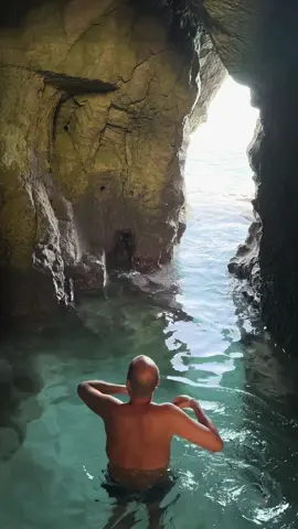 il risultato di questo shooting lo trovate sull’altro social #tropea #shooting #shootingtime #viral #fyp 