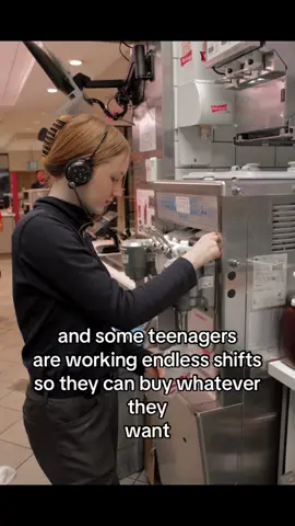 not a hate tho! im happy for you if your parents buys you everything, some of us just aren’t that lucky.        #fyp #foruyou #teenager #parttimejob #work #Summer #richkids #kidstiktok 