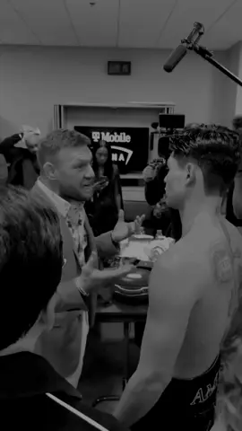 مرد باش🖤🤚🏻