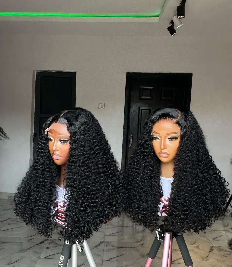 20 inches sdd pixie curl with 5by5 closure . Hair available 🥰