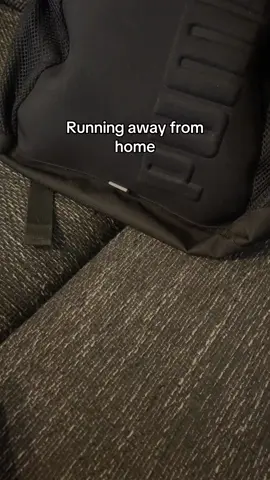 ill update tmr. #runningawayfromhome #runningaway #backpack #midnight #bag #hotel #taxi 