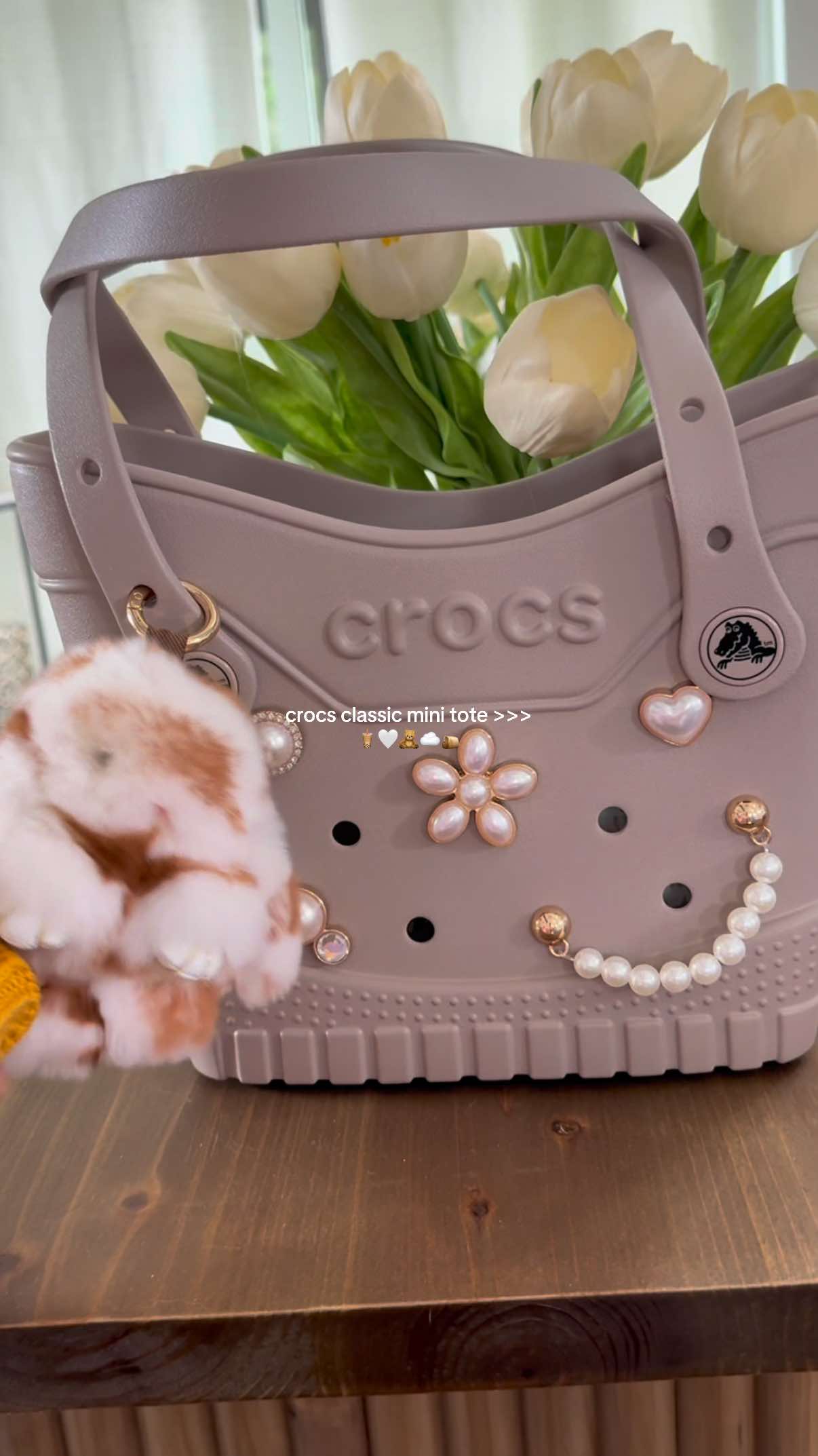 I got the small taupe (40 + free shipping) 🤍🧋@Crocs 