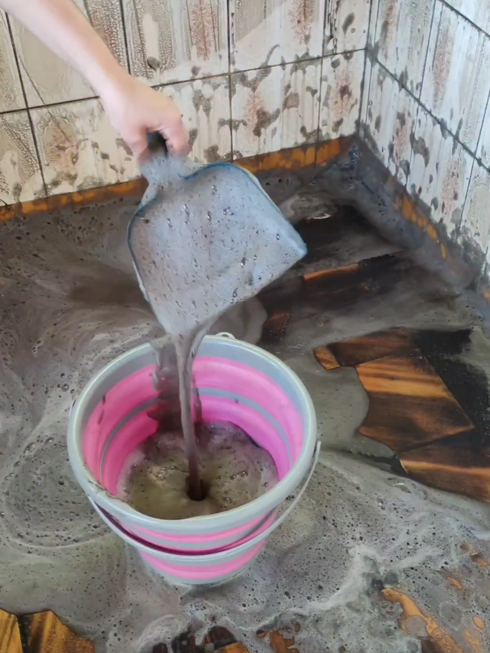 achei que não ia dar conta de limpar😰 #limpezasatisfatória #satisfatório #donadecasa #asmrlimpeza  #faxinando 