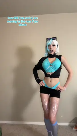 Pls interact if u see this, TT is not pushing my vids today cause someone said something 🤮 to me and I responded and got a strike on my account 💀 #fantastic4 #fantasticfour #suestorm #invisiblewoman #invisiblewomancosplay #suestormcosplay #lunasnow #lunasnowsummerskin #lunasnowcosplay #summerskin #marvelrivals #marvelrivalsmemes #marvelrivalsedit #lunasnowedit #lunasnowmarvel 