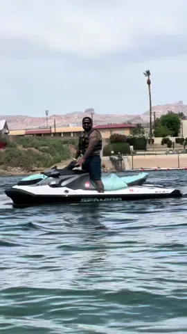 Need to go back to Laughlin 😭 #fyp #sza #laughlin #vacay #jetski 