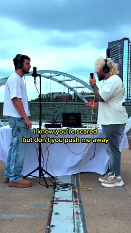 The note he hits at the end is BANANAS 😱🫠 #steptothemike #streetperformer #freestyle #publicperformance 