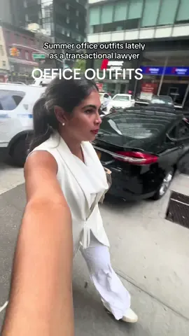 Part 1 | you can really tell my office has a casual policy, thank God!  #womeninlaw, #businessfashion, #lawyerstyle, #workwear, #OOTD #lawtina 