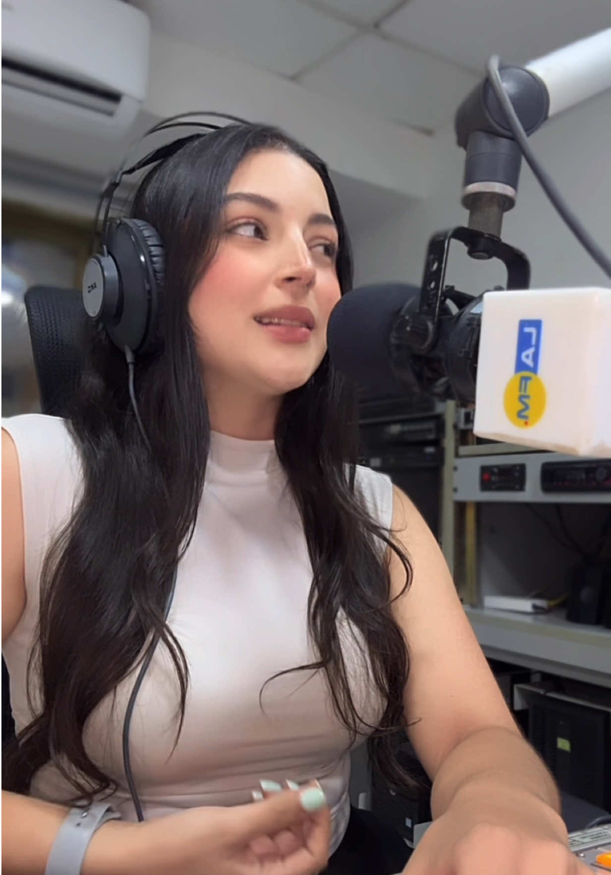 Dónde están mis amantes a los clásicos? 🎶 #parati #radio #DialiVergel 