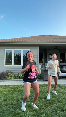 why we eat #fyp #dancers #dancetok #besties #xyzbca 
