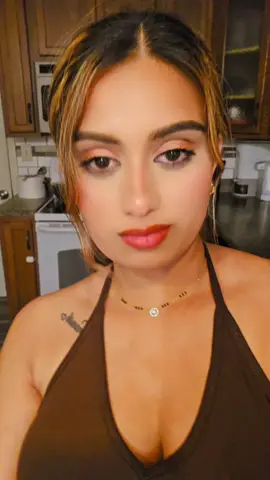 I recently stumbled upon these awesome metal reusable chopsticks on the TikTok shop, and I'm obsessed! 🥢 Seriously, they are such a game-changer compared to those flimsy wooden ones. The quality is fantastic, and they feel so much better in my hands while eating 🍜. Plus, I love that I'm reducing waste by not using disposable ones ♻️. And the best part? They're currently on sale, so you can grab a set without breaking the bank 💰. So run, don't walk, to get yours before they're gone! #reusablechopsticks #tiktokshopfinds #EcoFriendly #kitchenessentials #ontrend #Foodie  #fypツ 